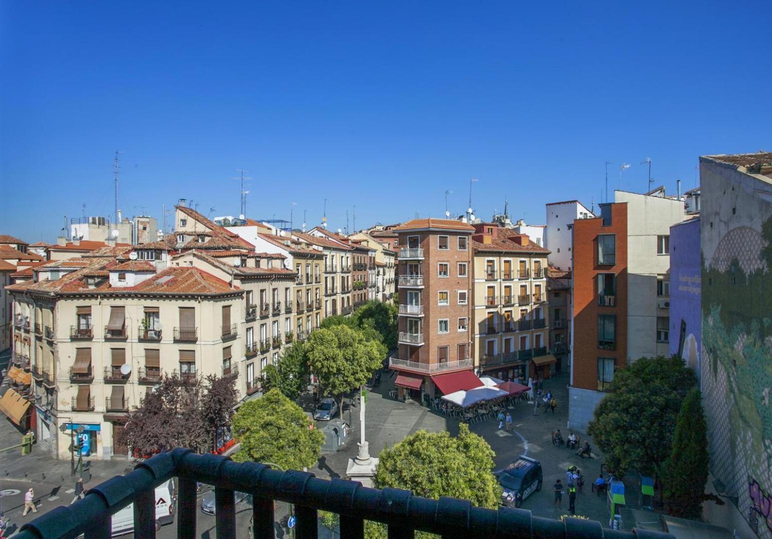 Genteel Home Cava Baja Madrid Eksteriør billede